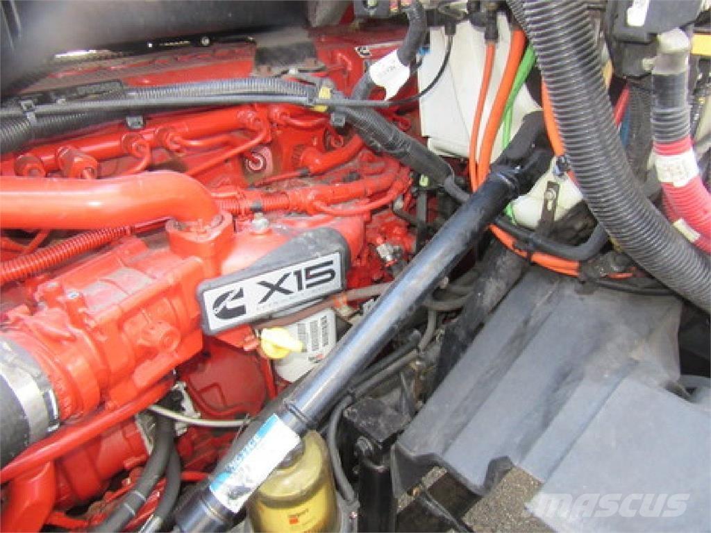 International LT625 Trækkere