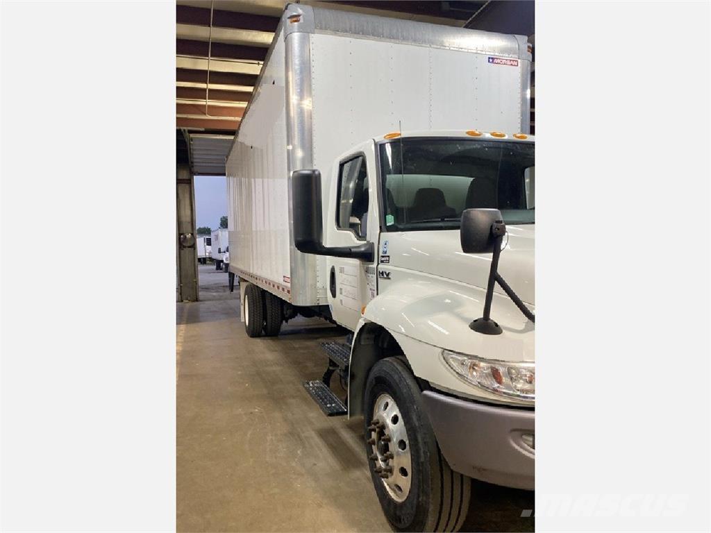 International MV Fast kasse