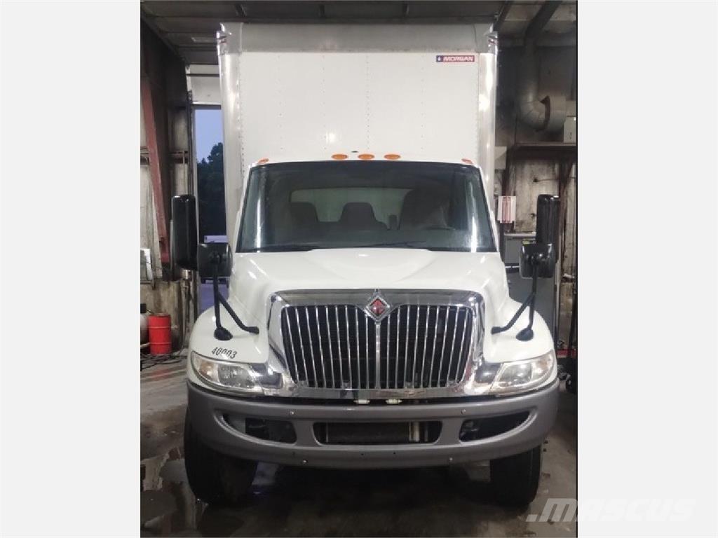 International MV Fast kasse