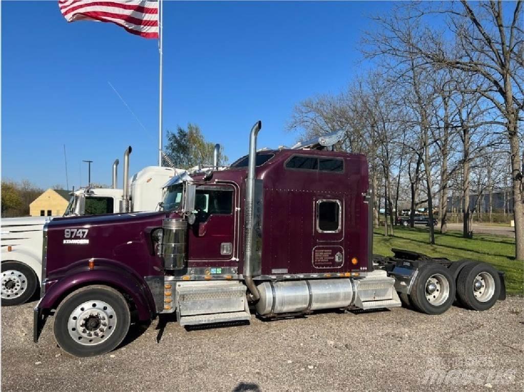 Kenworth W900 Trækkere