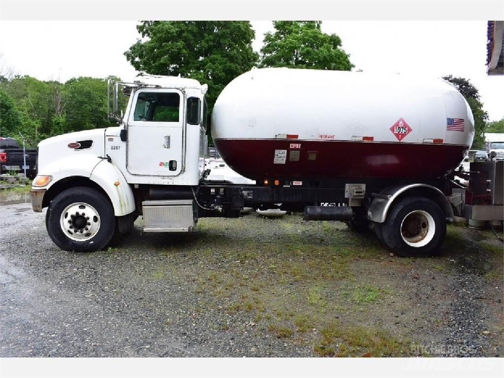 Peterbilt 335 Andre lastbiler