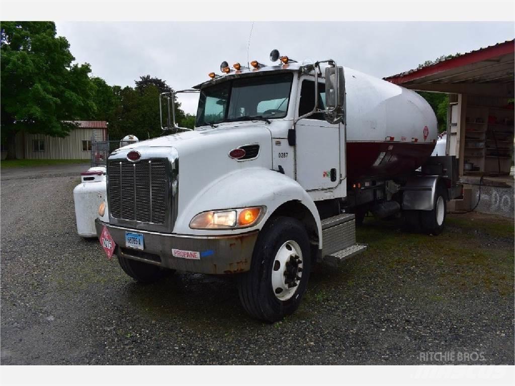 Peterbilt 335 Andre lastbiler