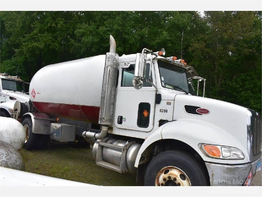 Peterbilt 335 Andre lastbiler