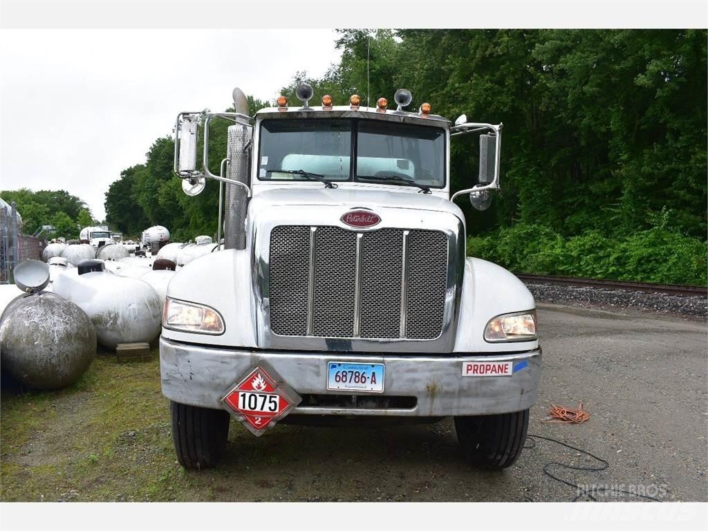 Peterbilt 335 Andre lastbiler