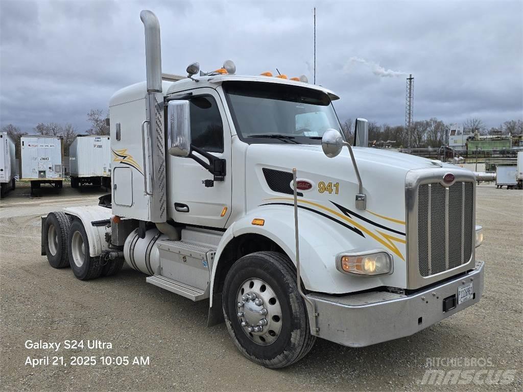 Peterbilt 567 Trækkere