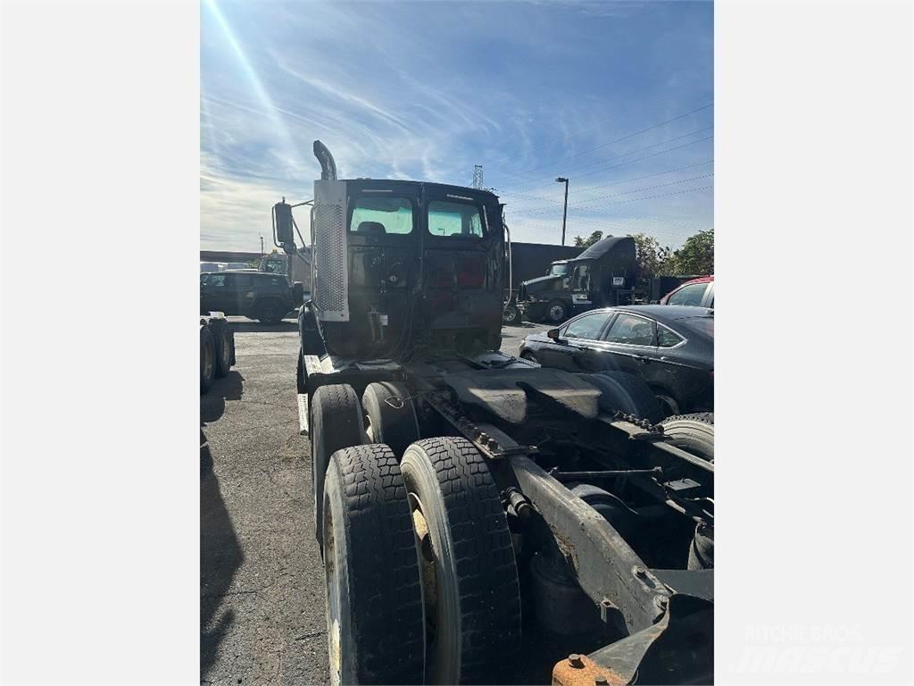 Sterling A9500 Trækkere
