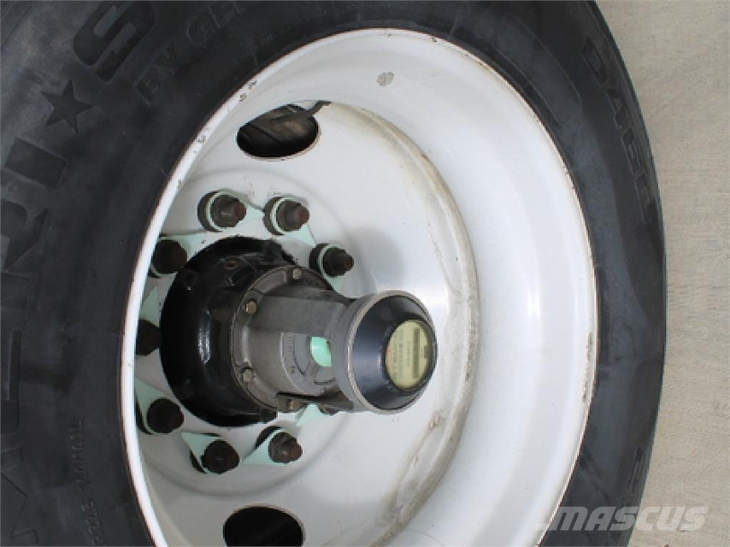 Utility VS1DC 28' Fast kasse