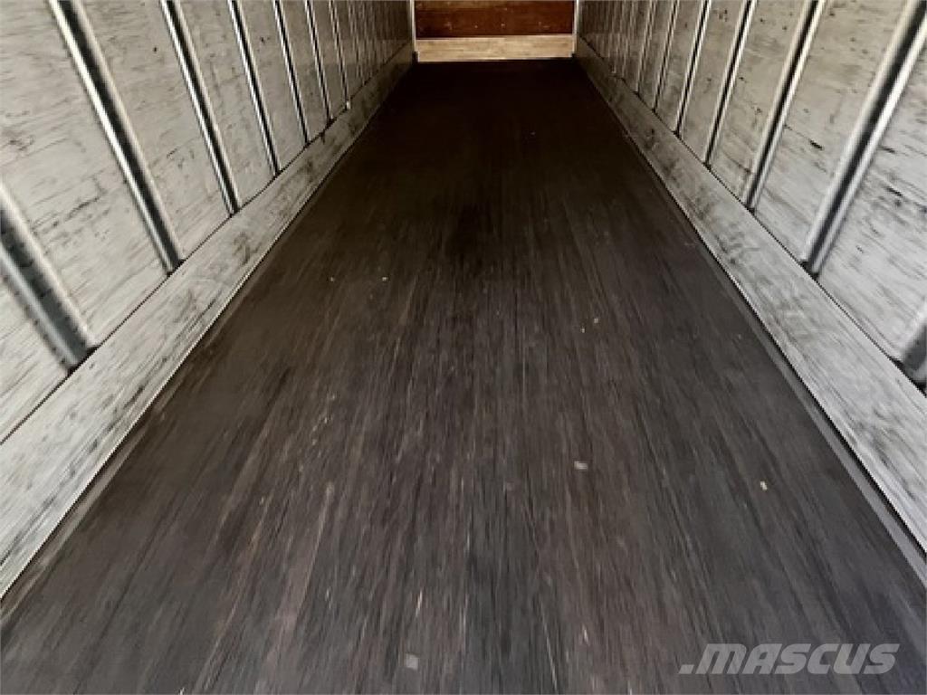 Utility VS2DX 36' Fast kasse