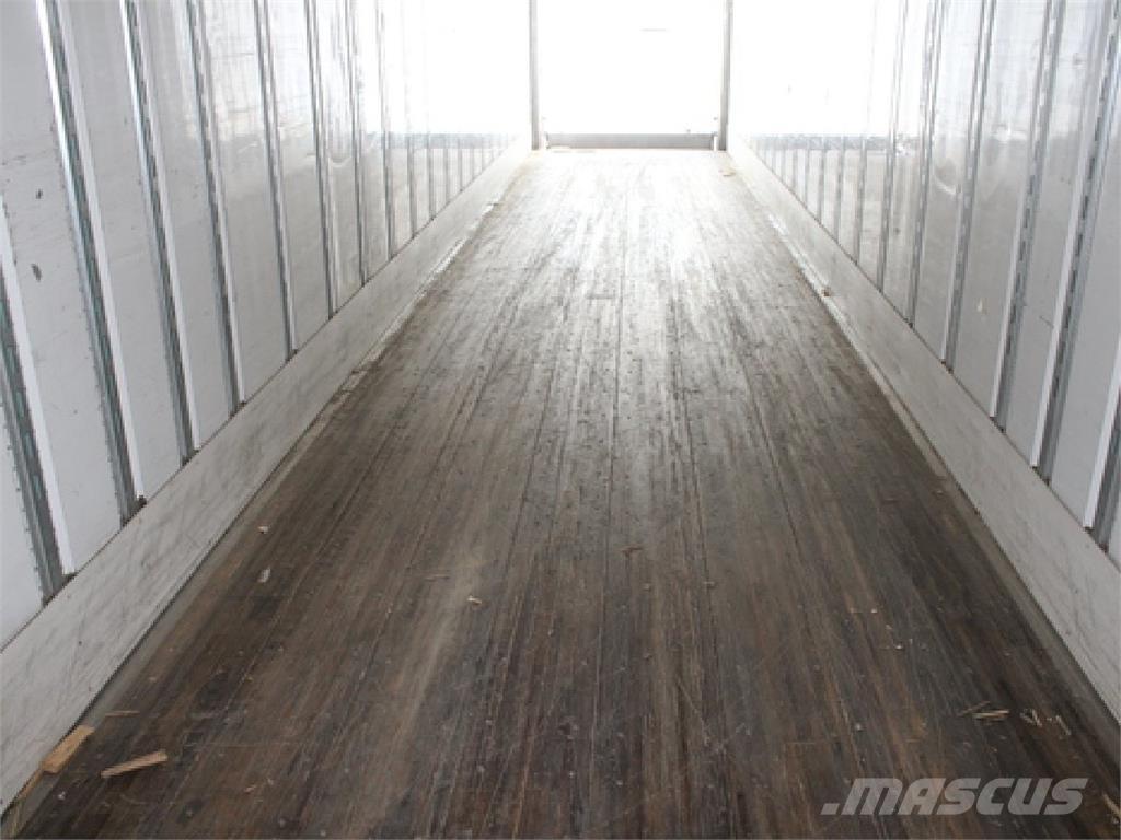 Utility VS2DX 48' Fast kasse