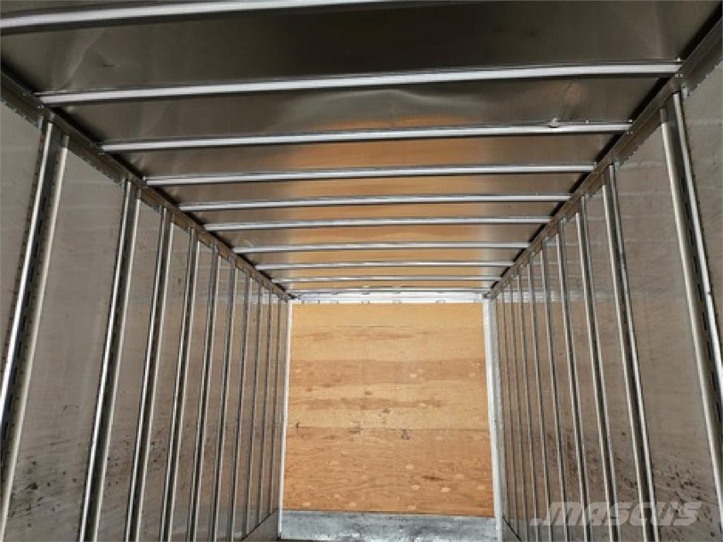 Utility VS2DX 53' Fast kasse