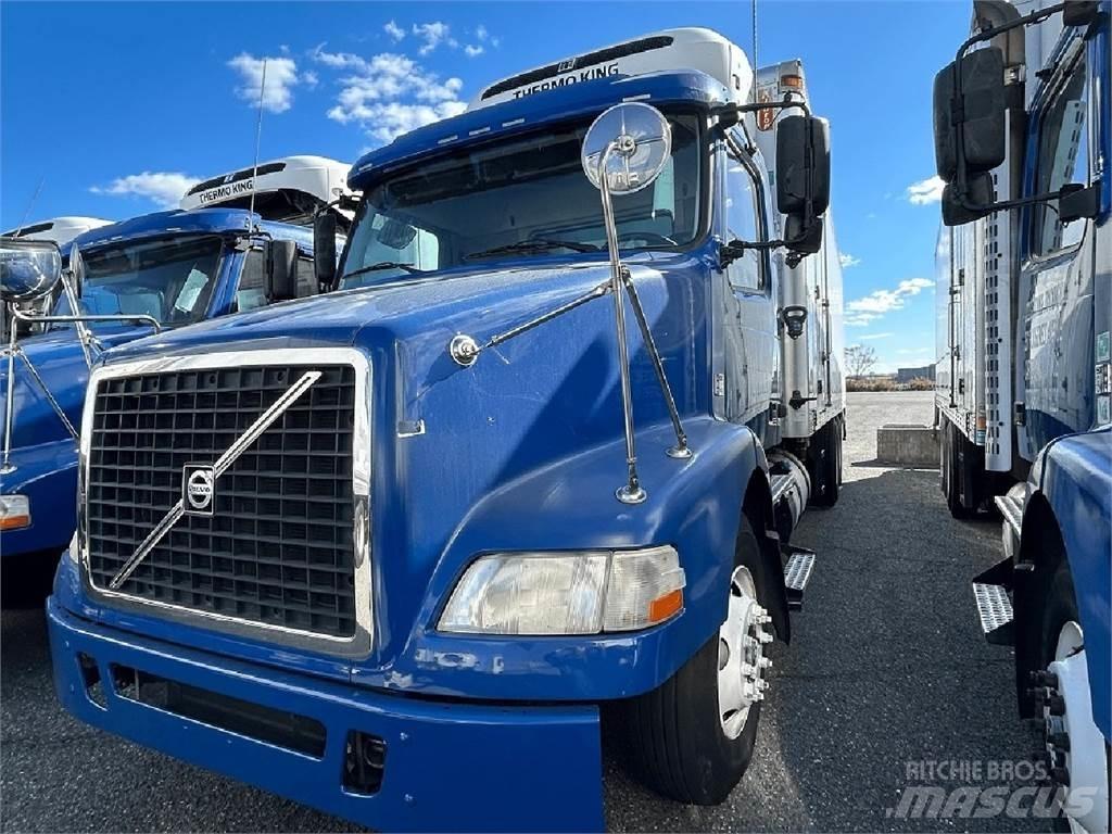 Volvo VNM64T200 Kølelastbiler