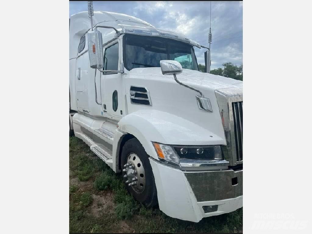 Western Star 5700XE Trækkere