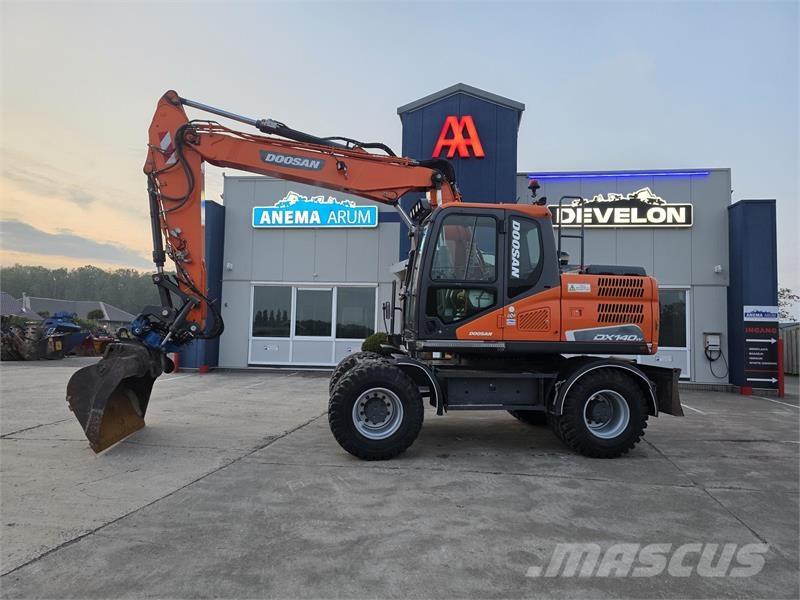 Doosan DX140W-5 Gravemaskiner på hjul
