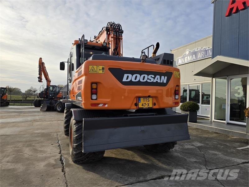Doosan DX160W-5 Gravemaskiner på hjul