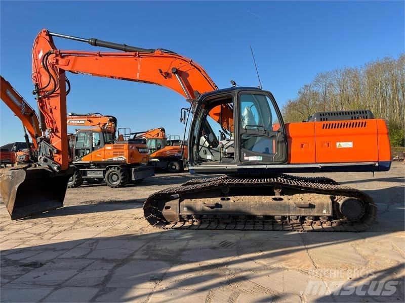 Doosan DX255LC Gravemaskiner på larvebånd
