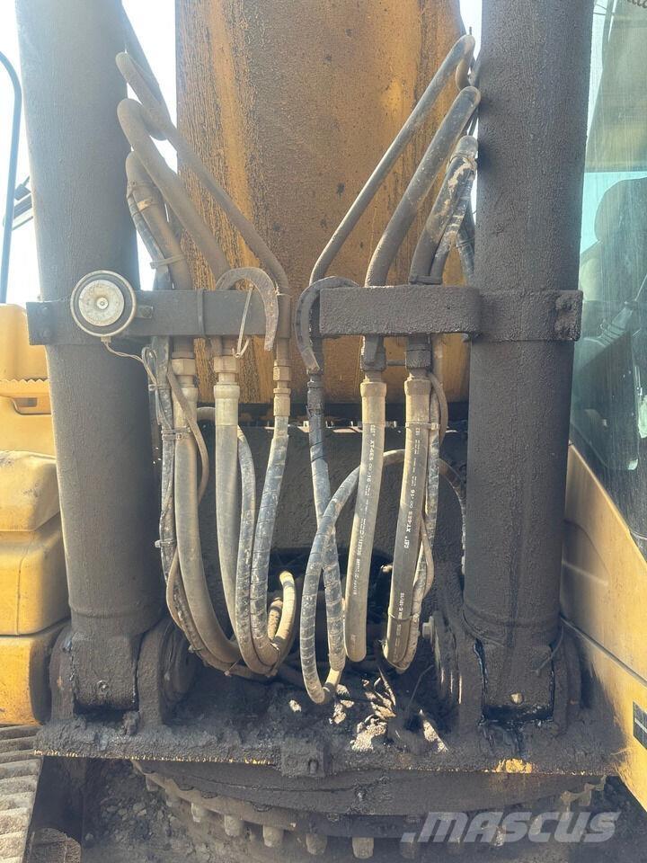 CAT 336D Gravemaskiner på larvebånd