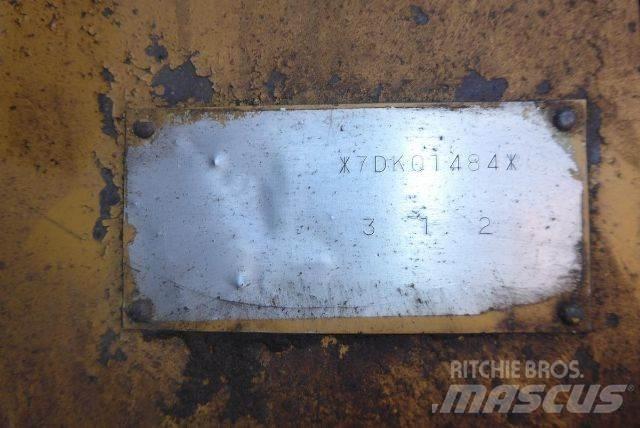CAT 312 Gravemaskiner på larvebånd