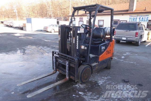 Doosan GC25P-5 Gaffeltrucks - andre