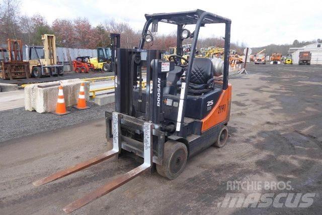 Doosan GC25P-5 Gaffeltrucks - andre