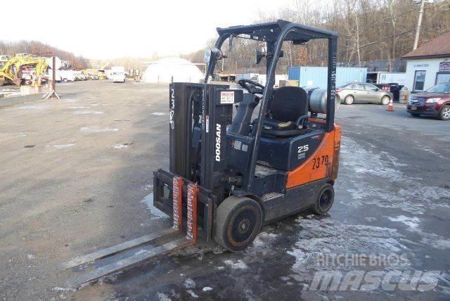 Doosan GC25P-5 Gaffeltrucks - andre
