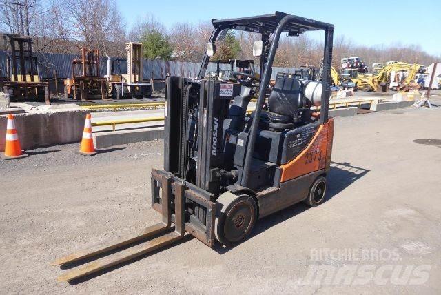 Doosan GC25P-5 Gaffeltrucks - andre