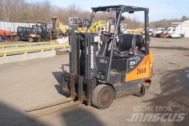 Doosan GC25P-5 Gaffeltrucks - andre