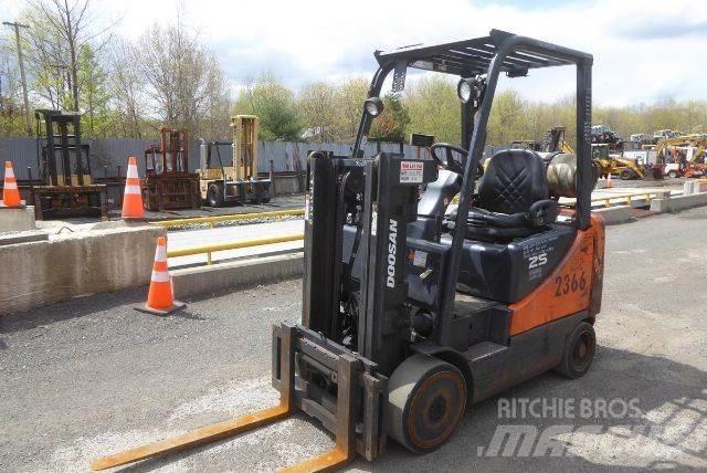 Doosan GC25P-5 Gaffeltrucks - andre