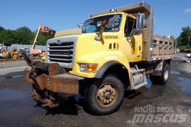 Sterling L8500 Lastbiler med tip