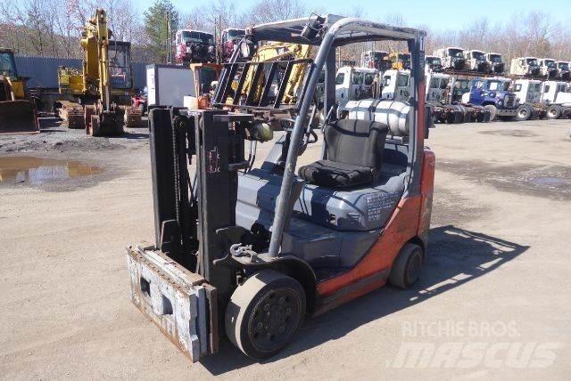 Toyota 8FGCU25 Gaffeltrucks - andre