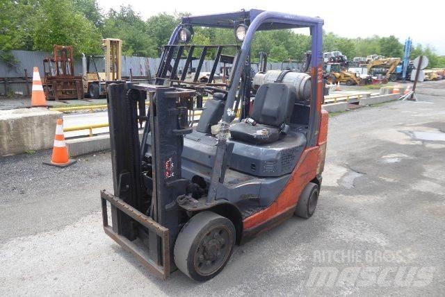 Toyota 8FGCU25 Gaffeltrucks - andre