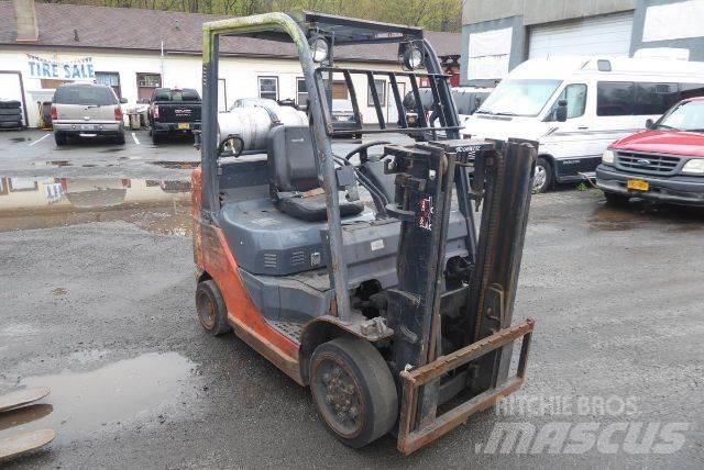 Toyota 8FGCU25 Gaffeltrucks - andre