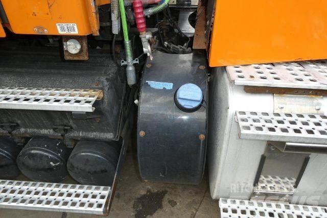 Volvo VNM42T Chassis
