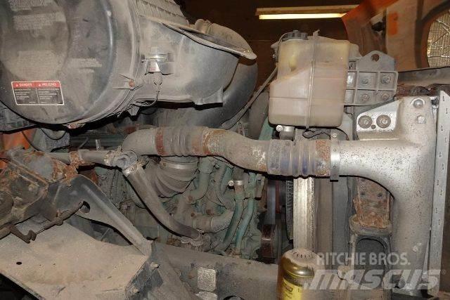 Volvo VNM42T Chassis