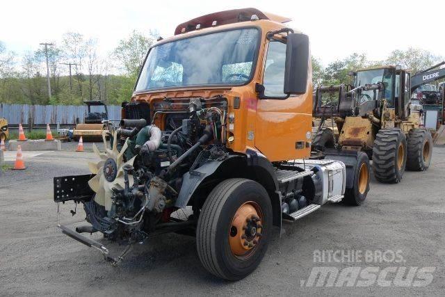 Volvo VNM42T Chassis