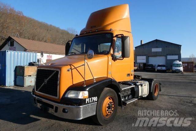 Volvo VNM42T Chassis