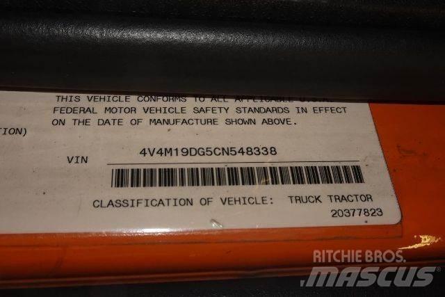Volvo VNM42T Chassis