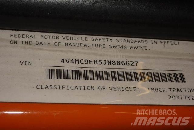 Volvo VNM64T Chassis