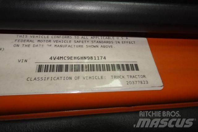 Volvo VNM64T Chassis