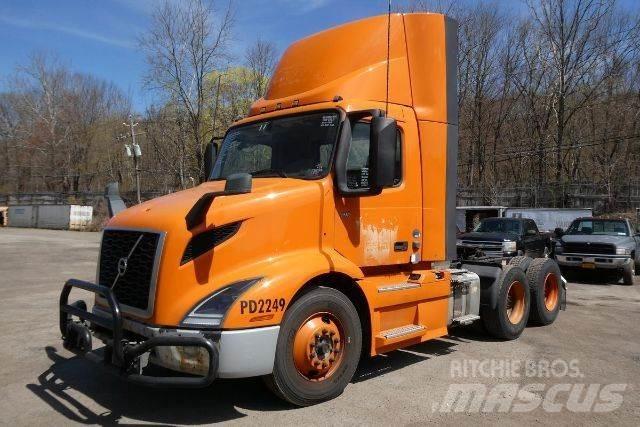 Volvo VNR64T300 Chassis