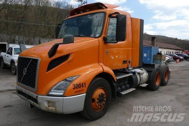 Volvo VNR64T300 Chassis