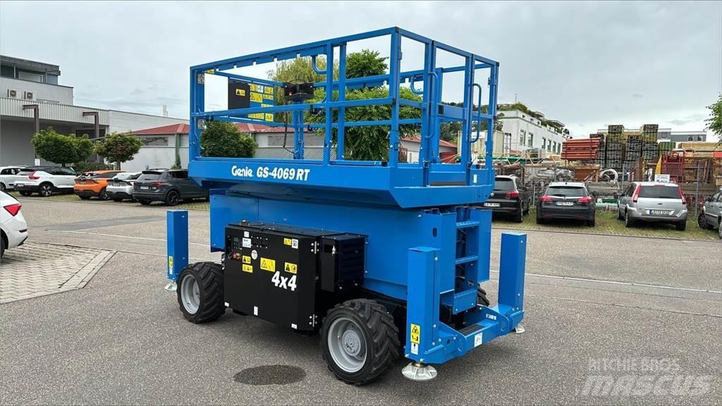 Genie GS-4069 RT Saxlifte