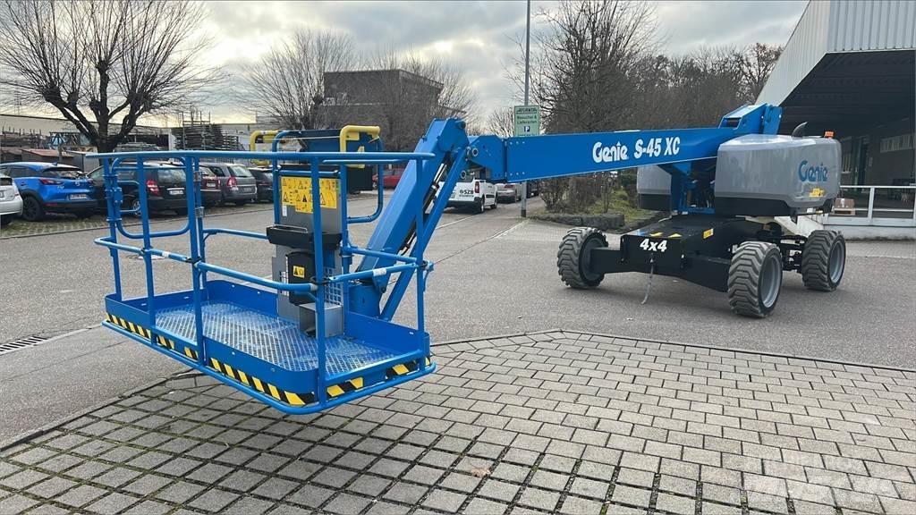 Genie S-45 XC Bomlifte med knækarm