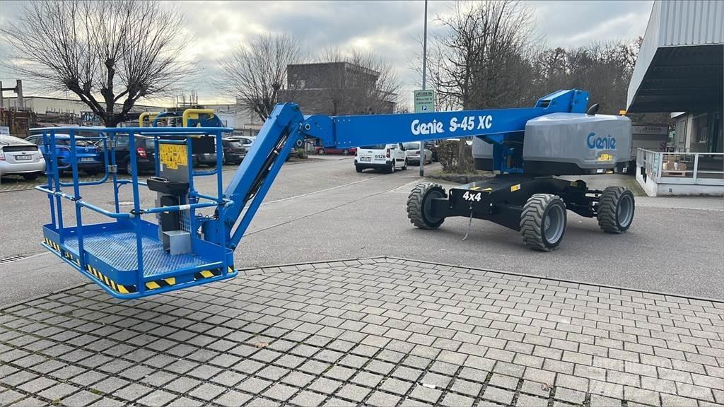 Genie S-45 XC Bomlifte med knækarm