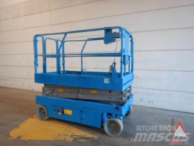 Genie GS-2046 Bomlifte med knækarm
