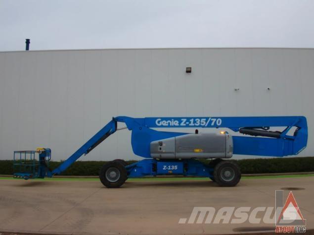 Genie Z-135/70 Bomlifte med knækarm