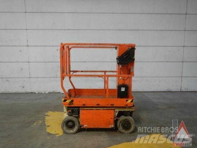 JLG 1230ES Bomlifte med knækarm