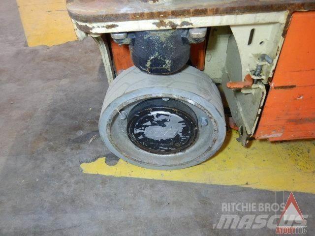JLG 1230ES Bomlifte med knækarm