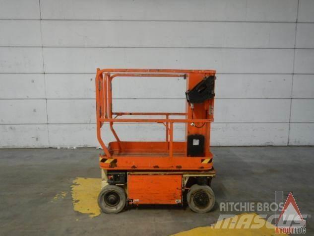 JLG 1230ES Bomlifte med knækarm