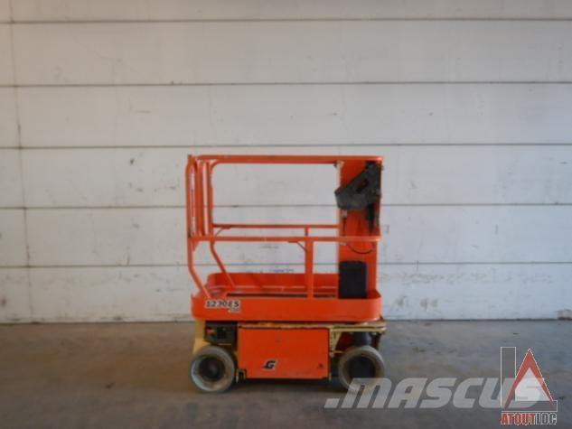 JLG 1230ES Bomlifte med knækarm