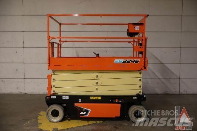 JLG 3246ES Bomlifte med knækarm